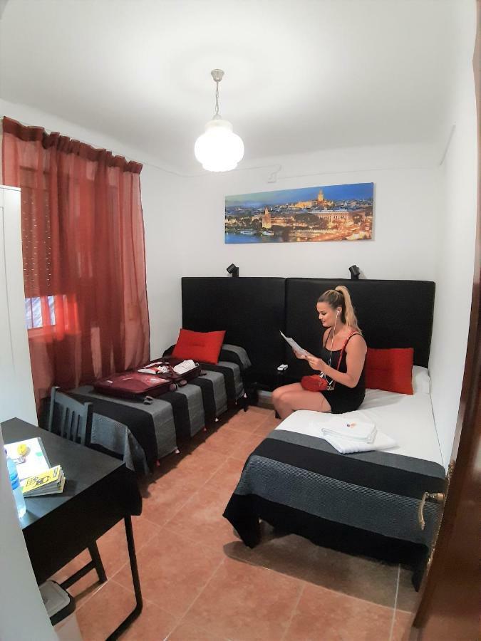 Fresh & Clean Room Sevilla Exterior photo